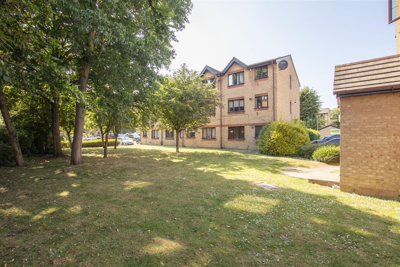 Woodfield Close, Enfield Lanes Estate Agents